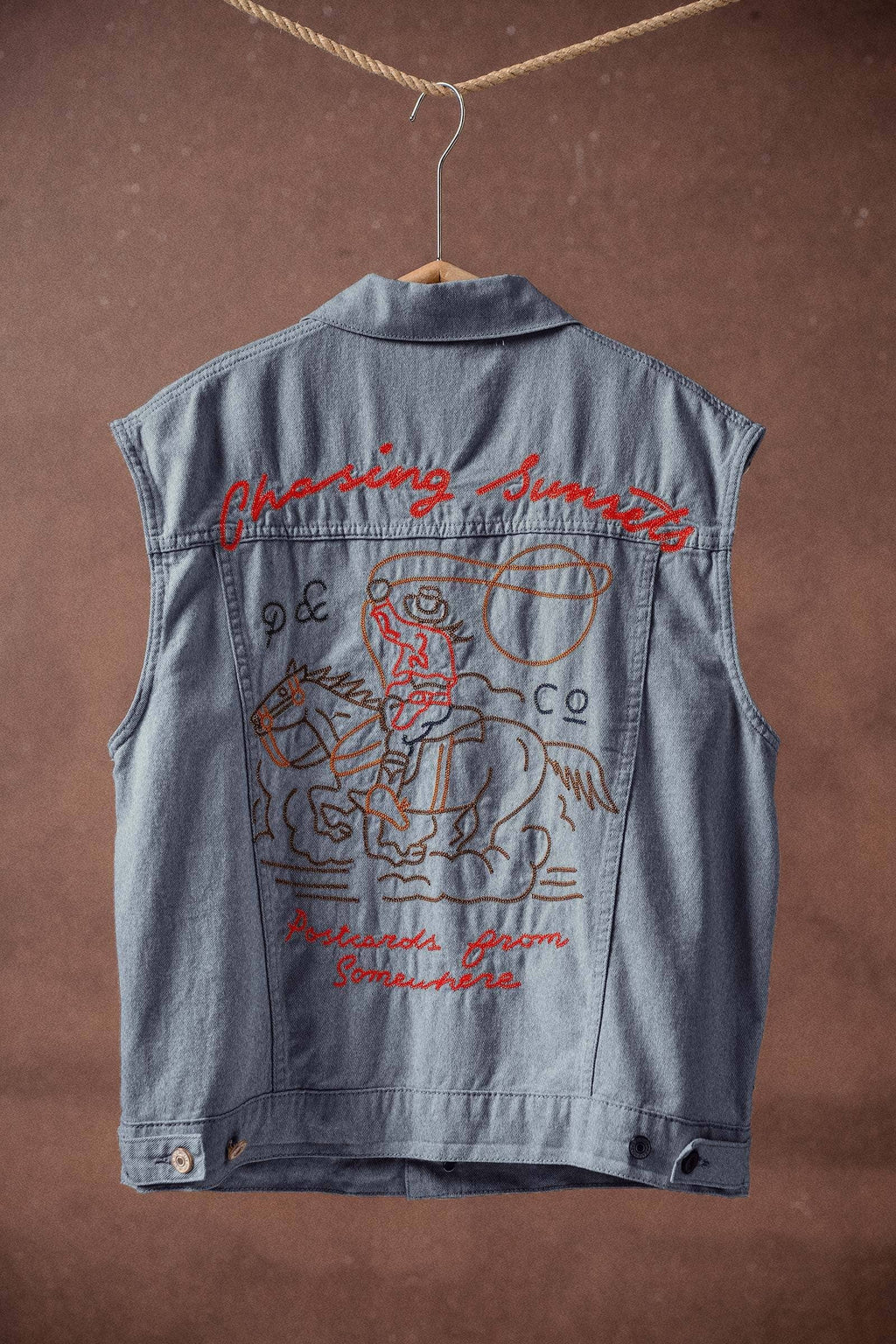 Western Sunset Embroidered Denim Vest: DENIM BLUE / S-2/M-2/L-2