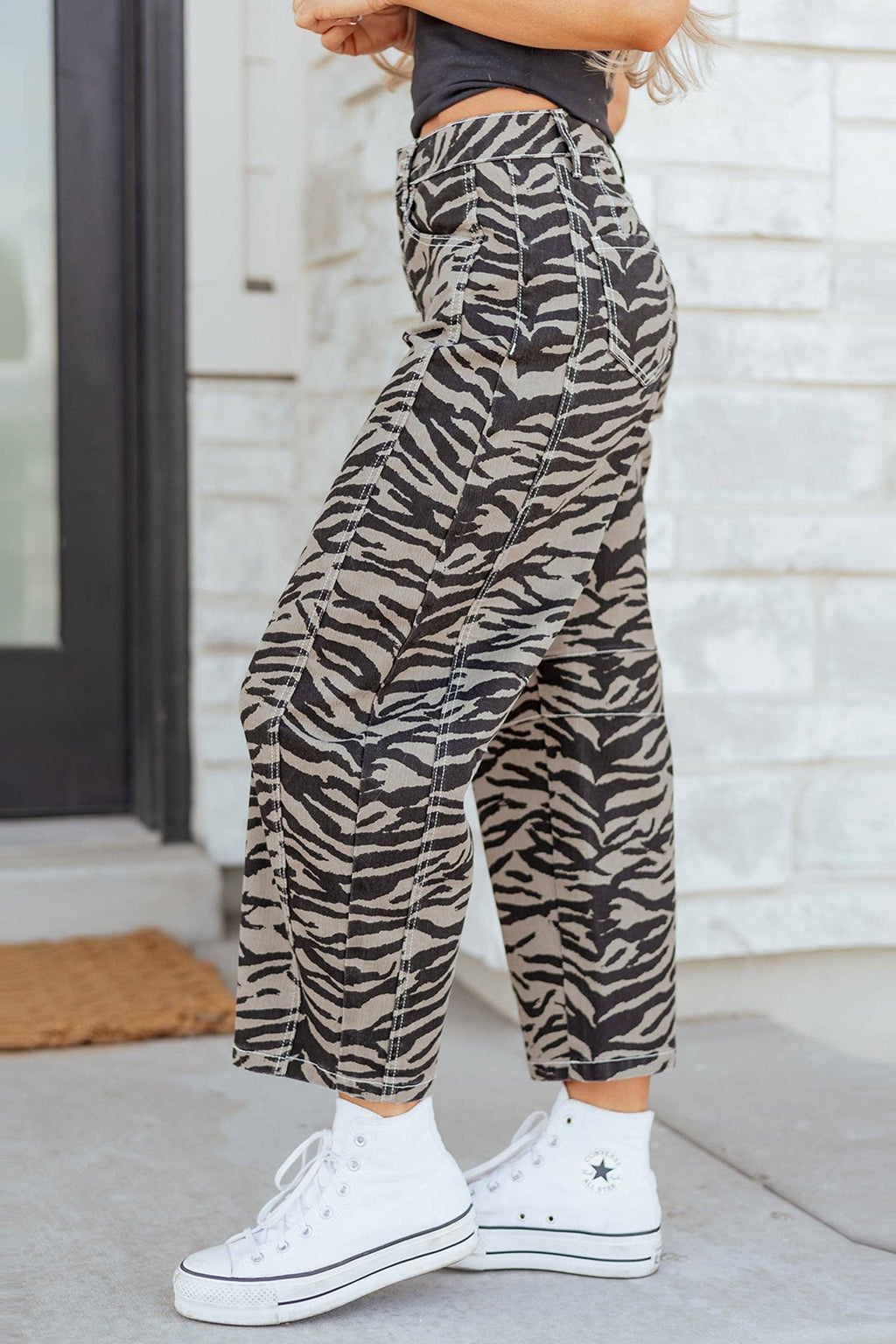 PRETTY BASH Zebra Stripe Denim Wide Barrel Leg Jeans: Gray / 12