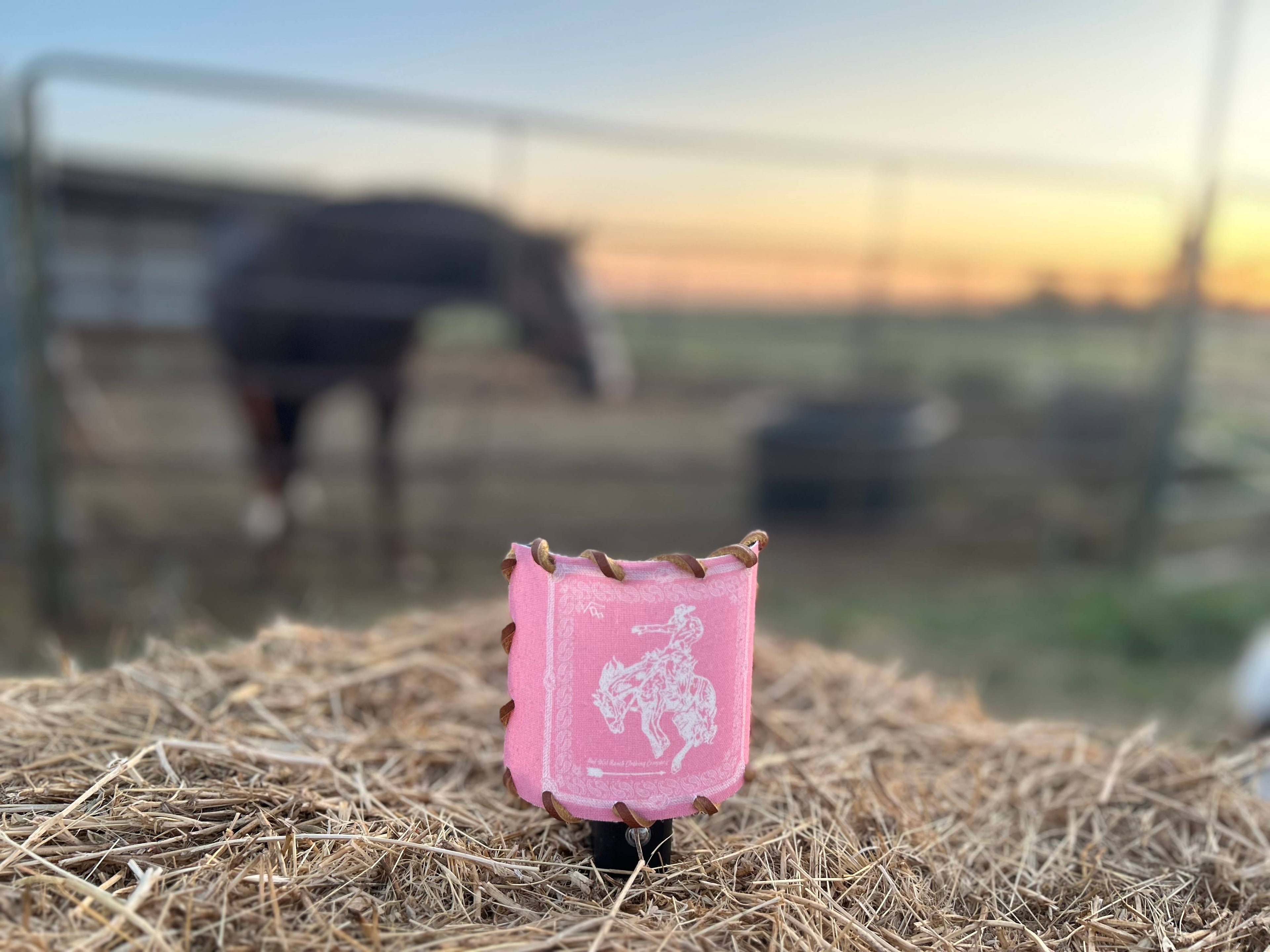 Nightlight Bandana Bronc Pink