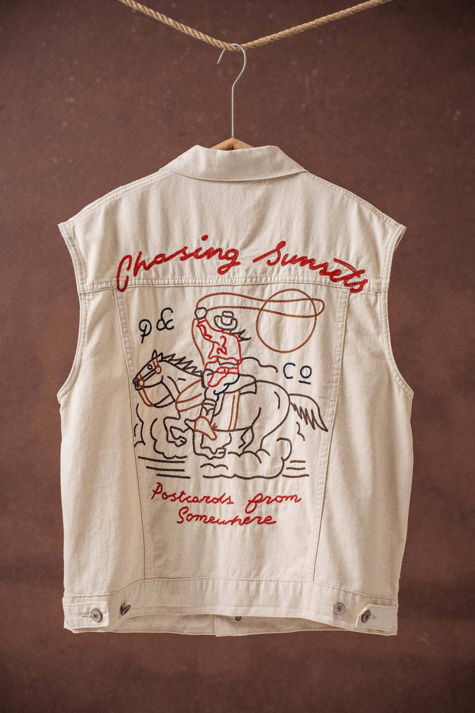 Western Sunset Embroidered Denim Vest: DENIM BLUE / S-2/M-2/L-2